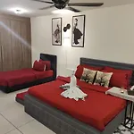 Ksl D\'Esplanade Studio Apartment\'S 3